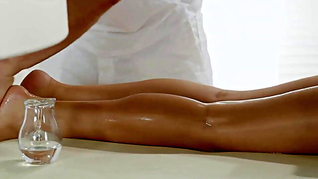 Sensual Oil Massage Eases Tension in Lower Back and Legs