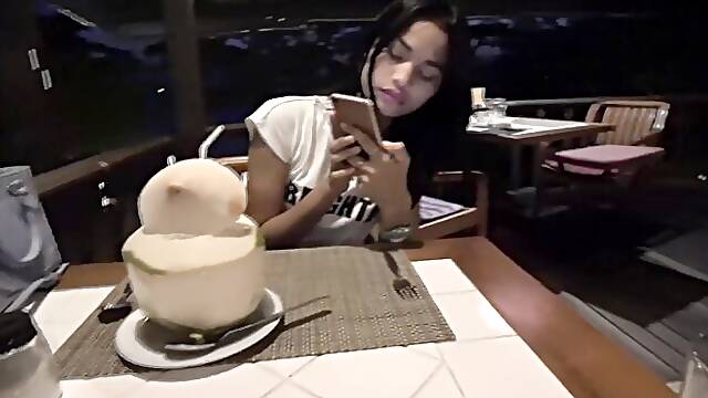 Fetching Bangkoks cream pie movie