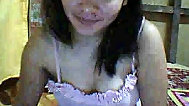 Filipina milf nelly Hot Filipina