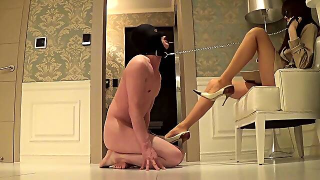 Slender Korean goddess makes a guy worship her sexy feet