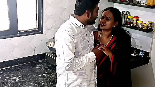 Indian woman with a banging body is fucked in the kitchen