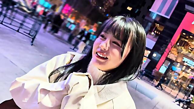 Part 1 [The overwhelming gap between a cute face and a J-cup body gives us plenty of room to shoot three times!