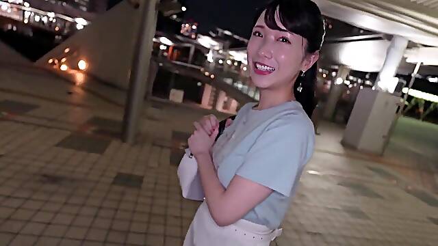 Part 1: Highly educated hottie with super beautiful tits! Her tits and buttocks bounce with every piston, and her body is specialized for sex!