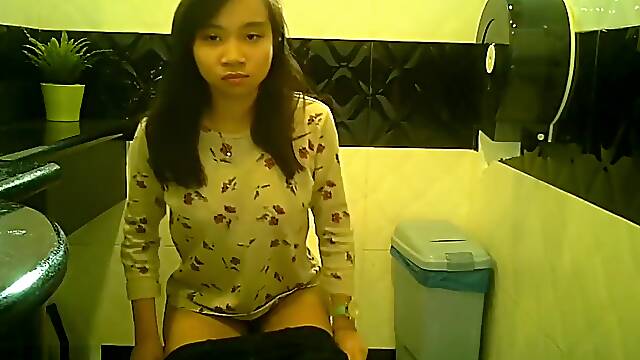 Singapore toilet spy