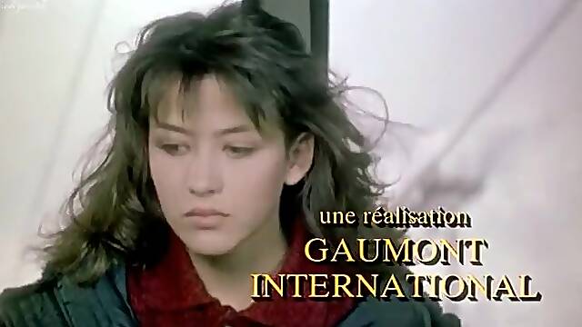 L`etudiante (1988)- Sophie Marceau
