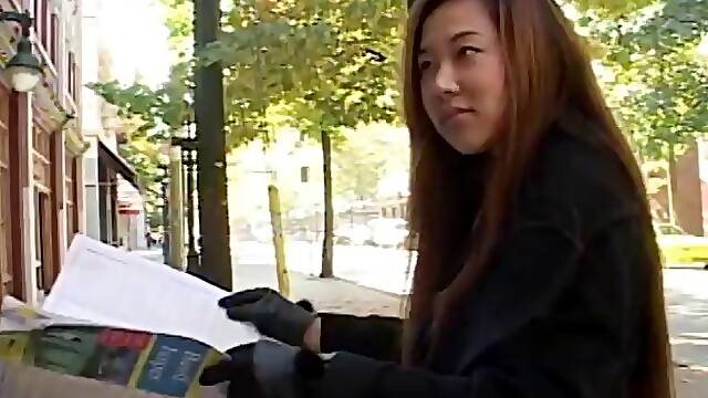 Asian amateur in sexy leather boots eaten out and fucked