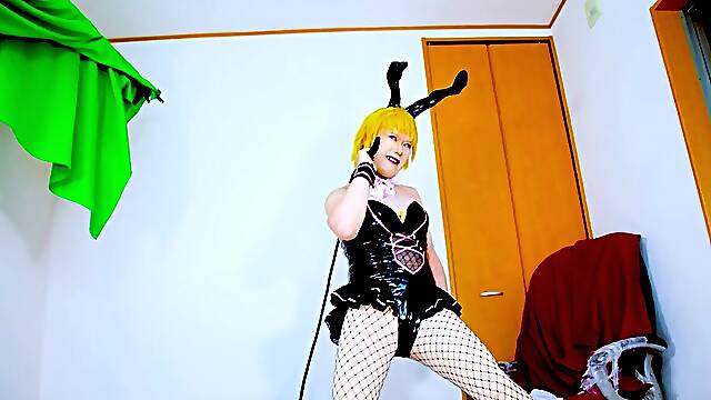 Shiny Bunny damsel domination – She Looks Down at You