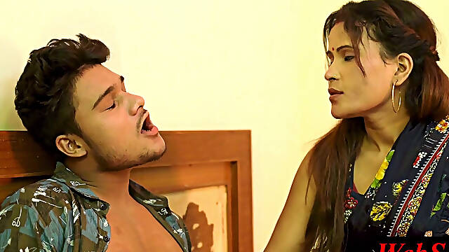 Beautiful Bhabhi Amazing Hot Sex! Indian Dream Sex