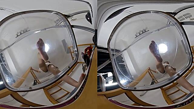 3DVR180 YIDE STOMPLING POV