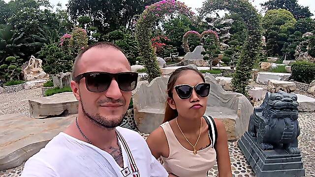 Crocodiles munching and making his amateur Thai GF cum hard