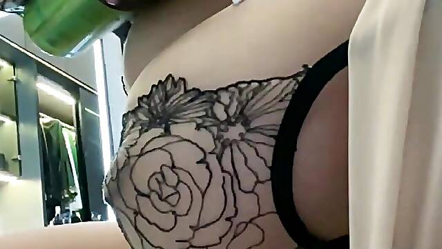 My Ex-girlfriend During Her Live Session