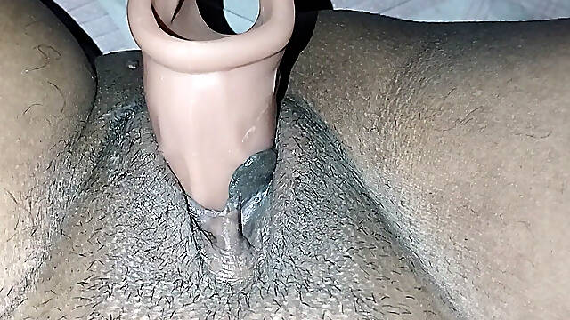 Bangladesi Viral Girl Home Made Sex with DilDo Cum Show